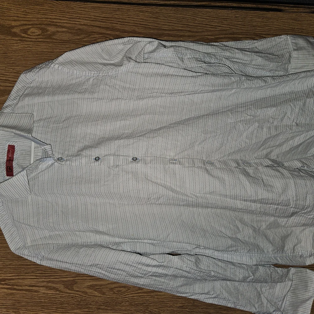 Georg Roth Los Angeles  Men's White Button-Up Shirt